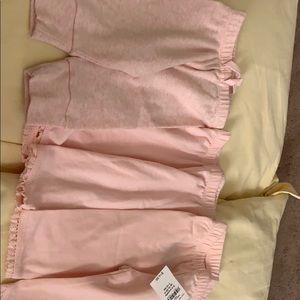 3 Baby girls leggings .